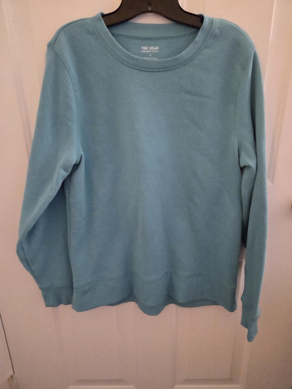 tek gear Women's Crewneck Sweater in Teal Blue